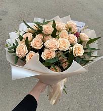Букет Кремовые розы Латте в Апрелевке